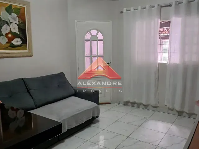Casa 2 quartos e 2 banheiros, à venda, no bairro Conjunto Residencial Galo Branco em São José dos Campos