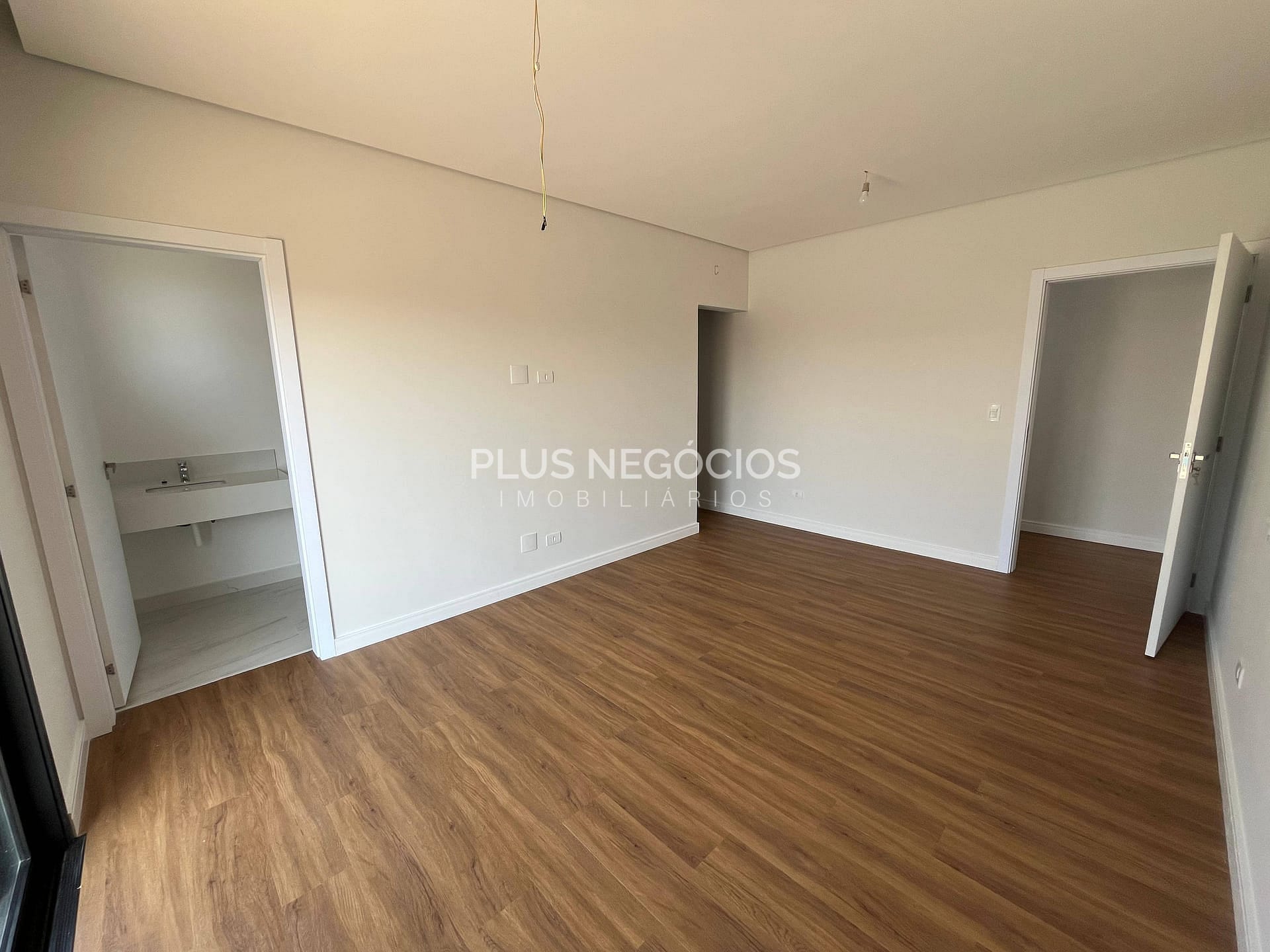 Casa à venda com 3 quartos, 378m² - Foto 14