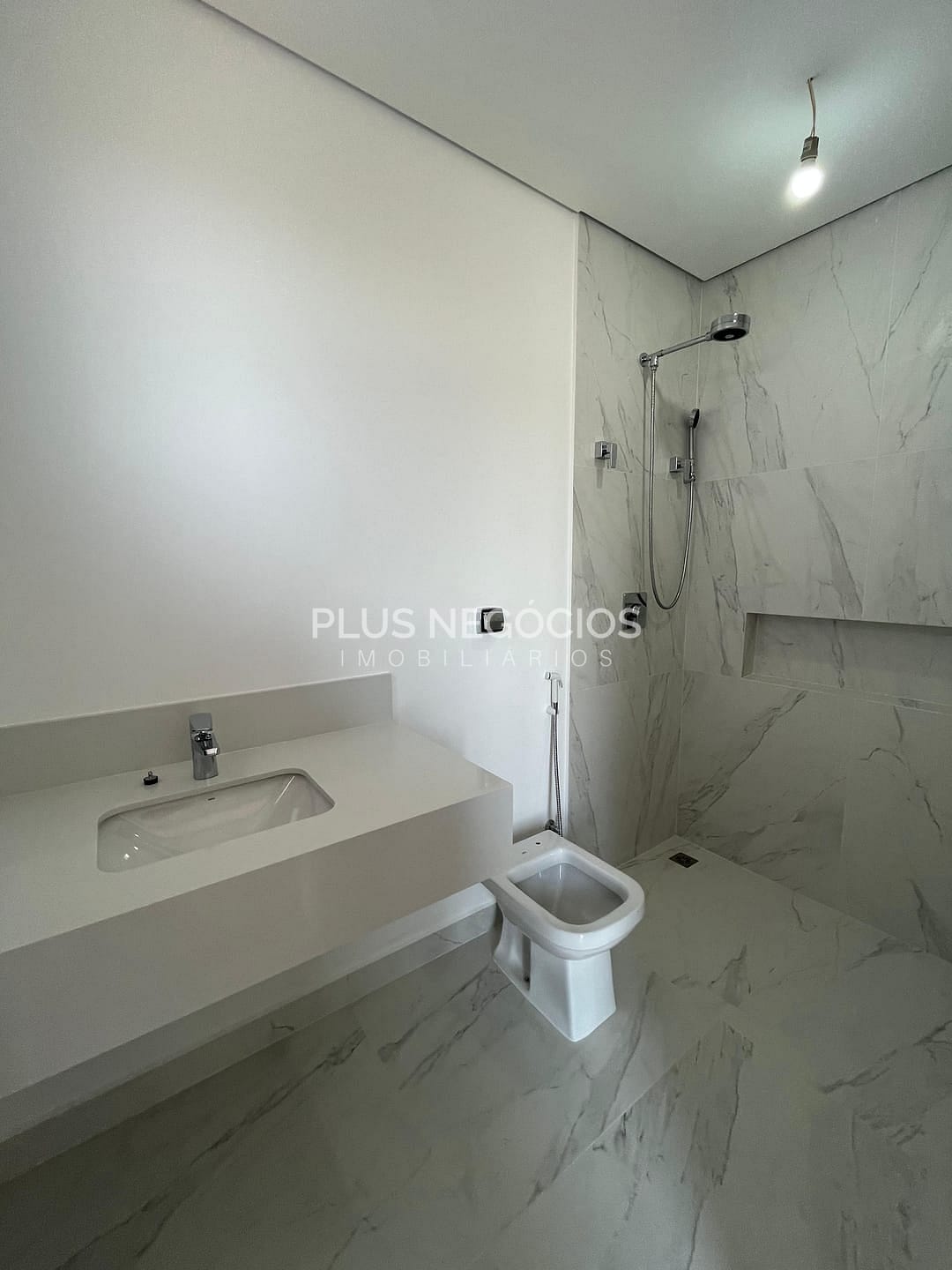 Casa à venda com 3 quartos, 378m² - Foto 13