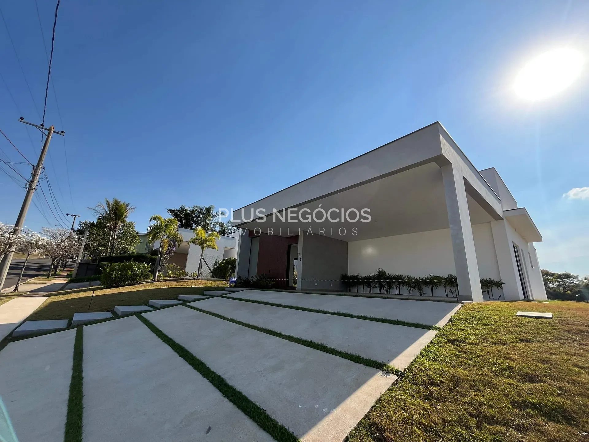 Casa, 3 quartos, 378 m² - Foto 1
