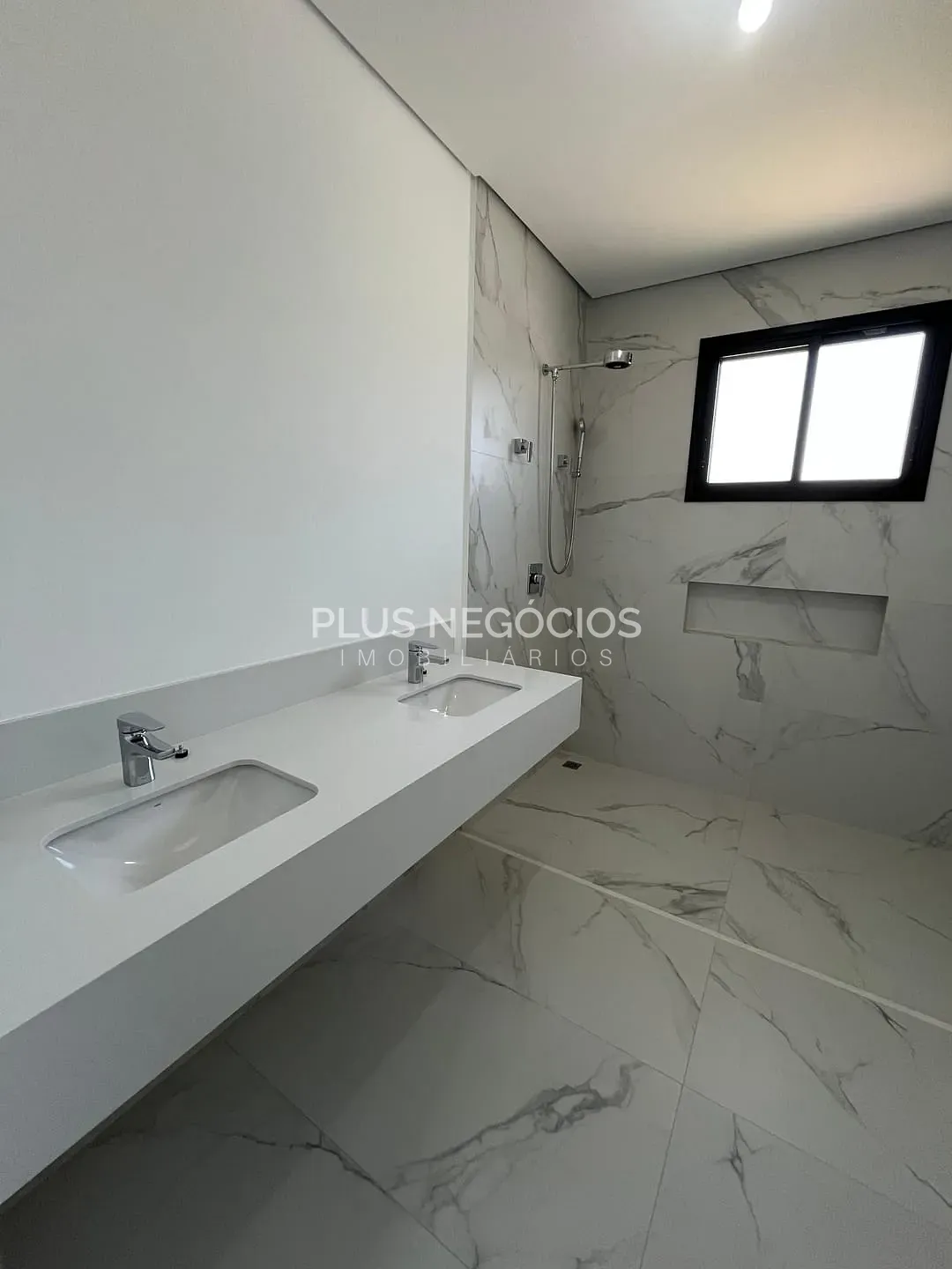 Casa, 3 quartos, 378 m² - Foto 17