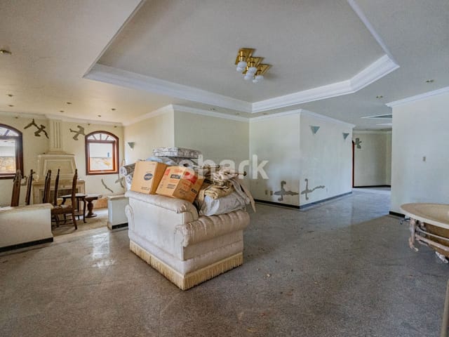Casa com 360m² 4 quartos e 6 banheiros, à venda, no bairro Alphaville em Santana de Parnaíba