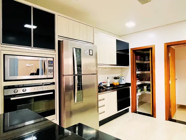 Casa 4 quartos e 4 banheiros, à venda, no bairro Jardim Gramados de Sorocaba em Sorocaba