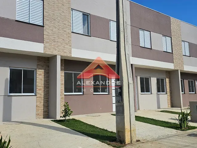 Casa 2 quartos e 1 banheiro, à venda, no bairro Eugênio de Mello em São José dos Campos