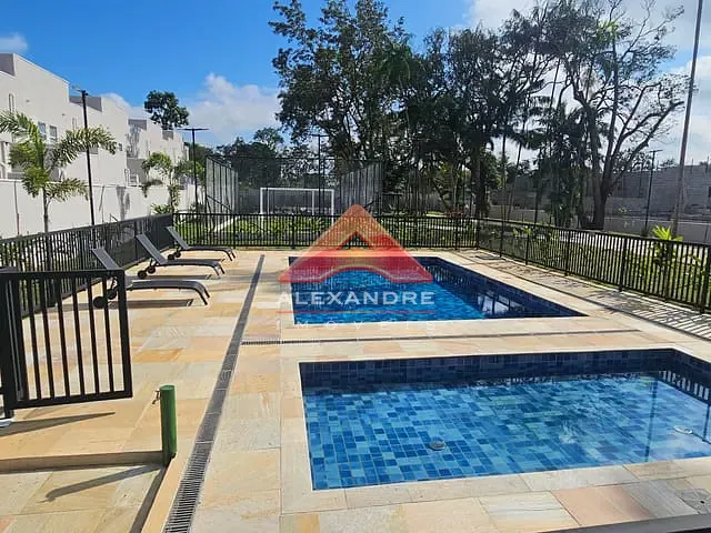 Casa 2 quartos e 1 banheiro, à venda, no bairro Eugênio de Mello em São José dos Campos