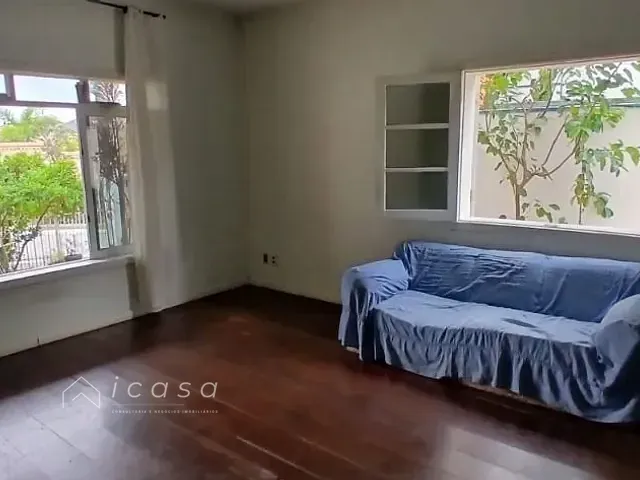 Casa com 330m² 5 quartos e 2 banheiros, à venda, no bairro Vila São João em Caçapava