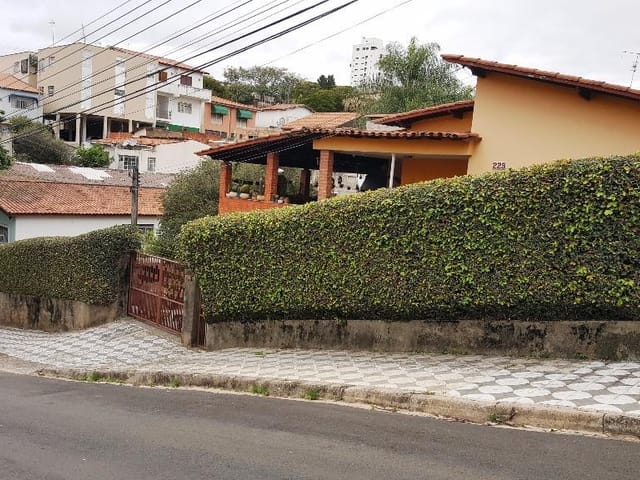 Foto do Casa - Santa Terezinha - ideal para escola/prédio de apartamentos | Ary Proenca Negócios Imobiliários Ltda