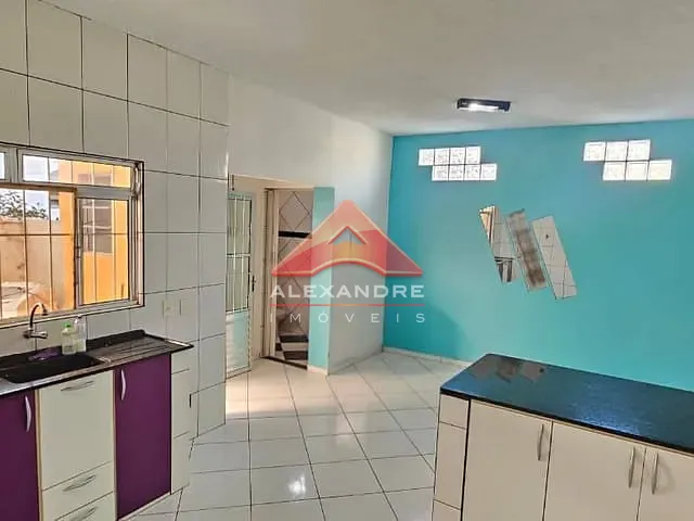 Casa 1 quarto e 1 banheiro, para alugar, no bairro Vila Terezinha em São José dos Campos