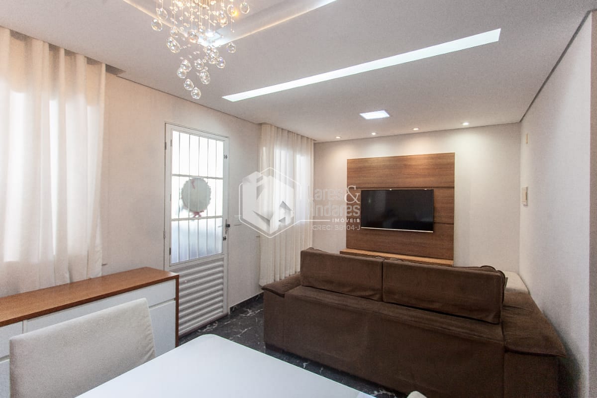 Casa, 3 quartos, 70 m² - Foto 1