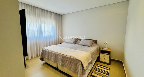 Casa, 4 quartos, 270 m² - Foto 10