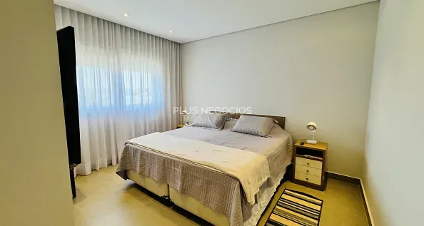 Casa, 4 quartos, 270 m² - Foto 10