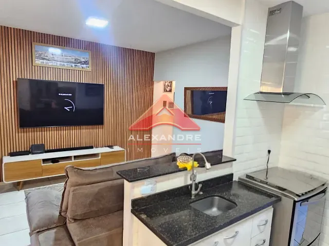 Casa 2 quartos e 2 banheiros, à venda, no bairro Jardim Mariana I em São José dos Campos