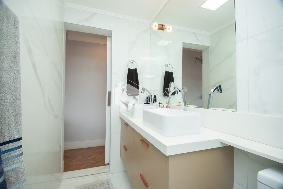 Casa, 4 quartos, 250 m² - Foto 30