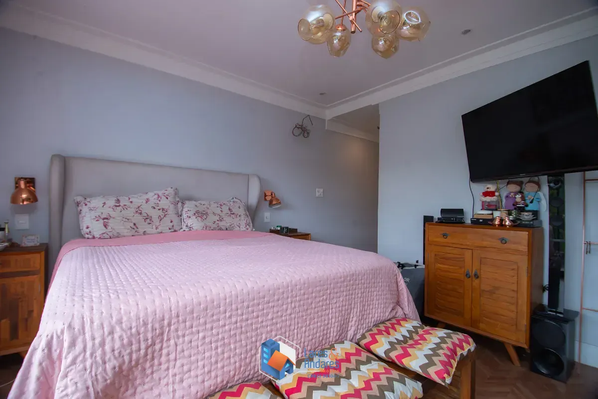 Casa, 4 quartos, 250 m² - Foto 24