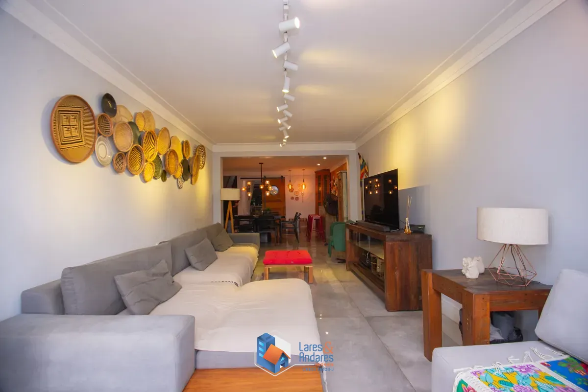 Casa, 4 quartos, 250 m² - Foto 4