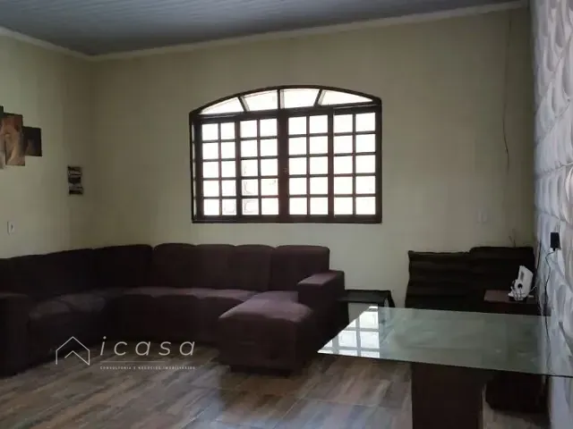 Casa com 2000m² 2 quartos e 2 banheiros, à venda, no bairro Boa Vista em Caçapava