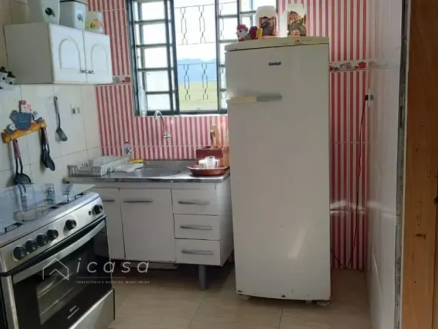 Casa com 2000m² 2 quartos e 2 banheiros, à venda, no bairro Boa Vista em Caçapava
