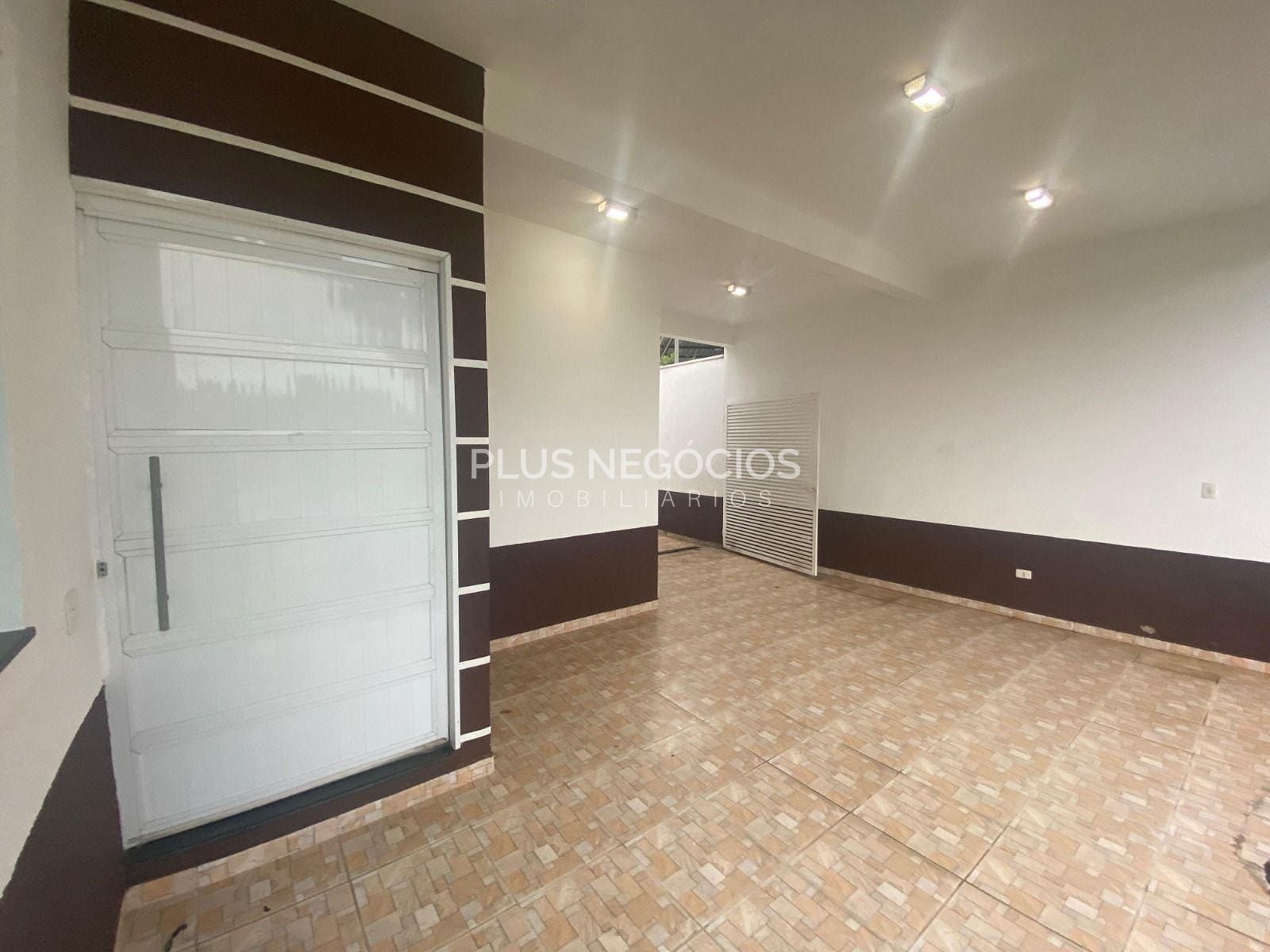 Casa para alugar com 3 quartos, 180m² - Foto 4
