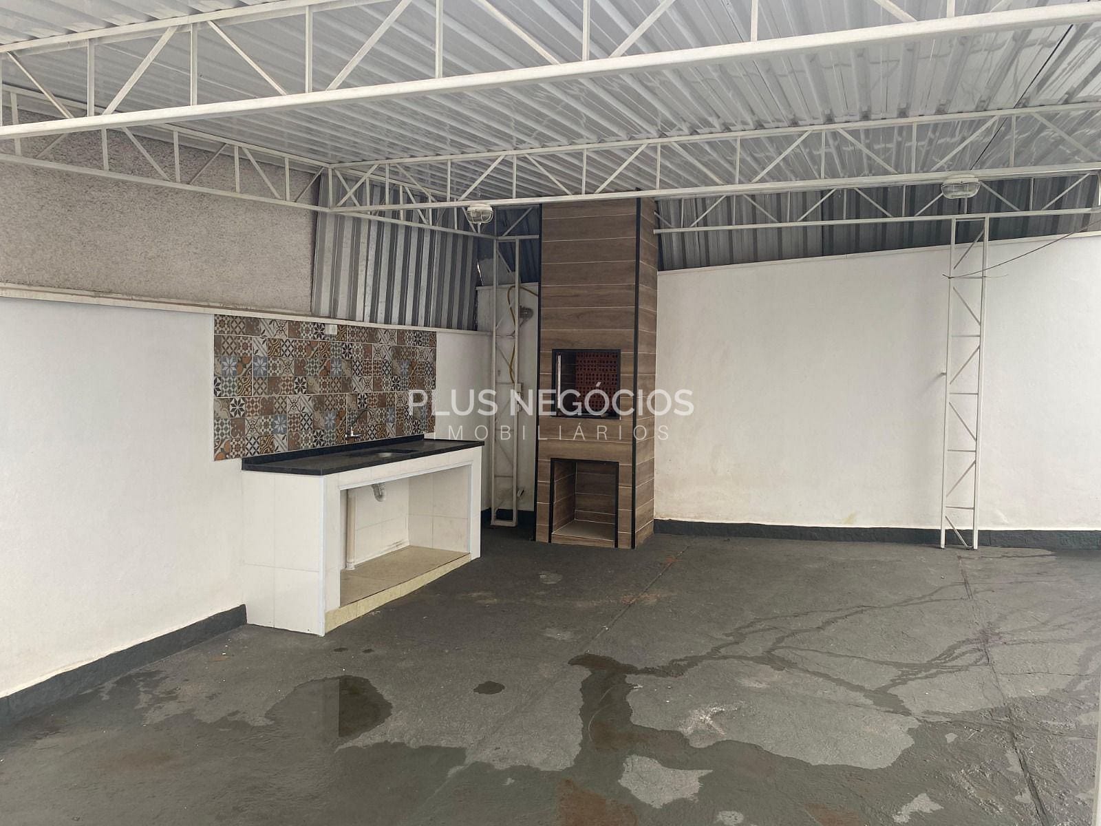 Casa para alugar com 3 quartos, 180m² - Foto 17
