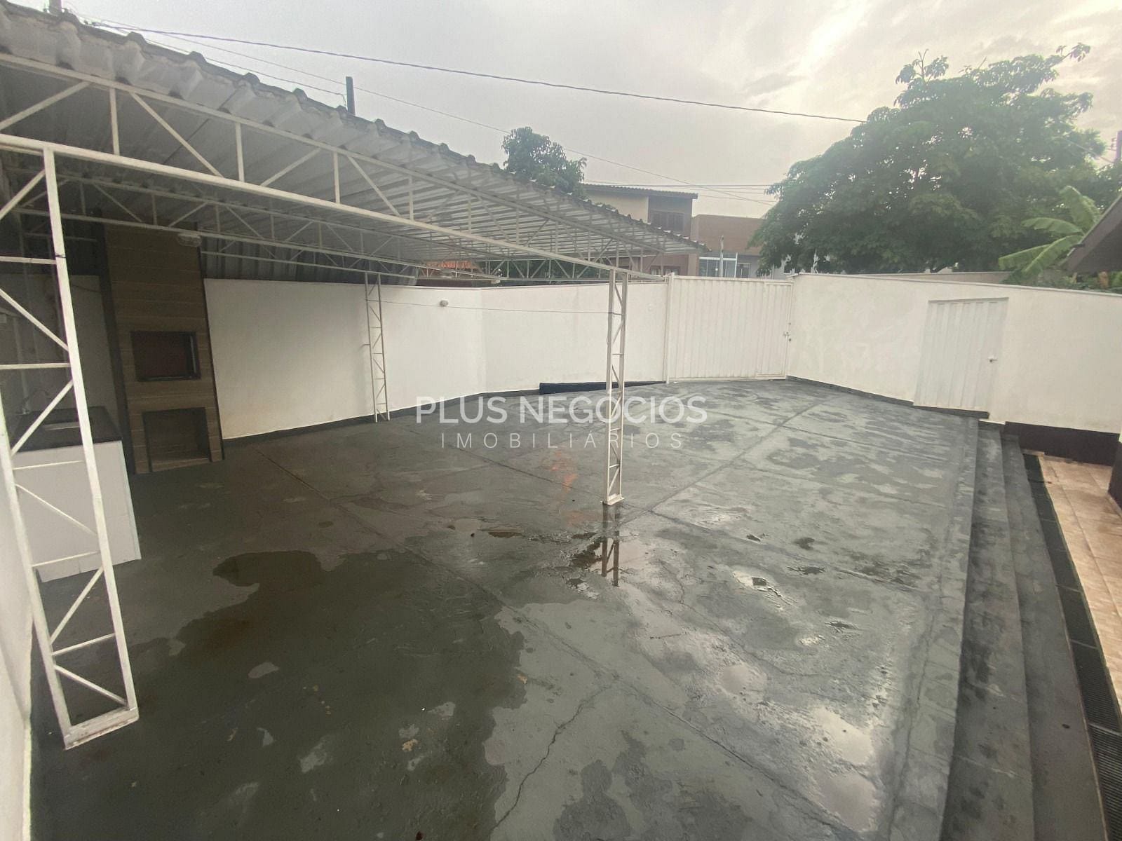 Casa para alugar com 3 quartos, 180m² - Foto 18