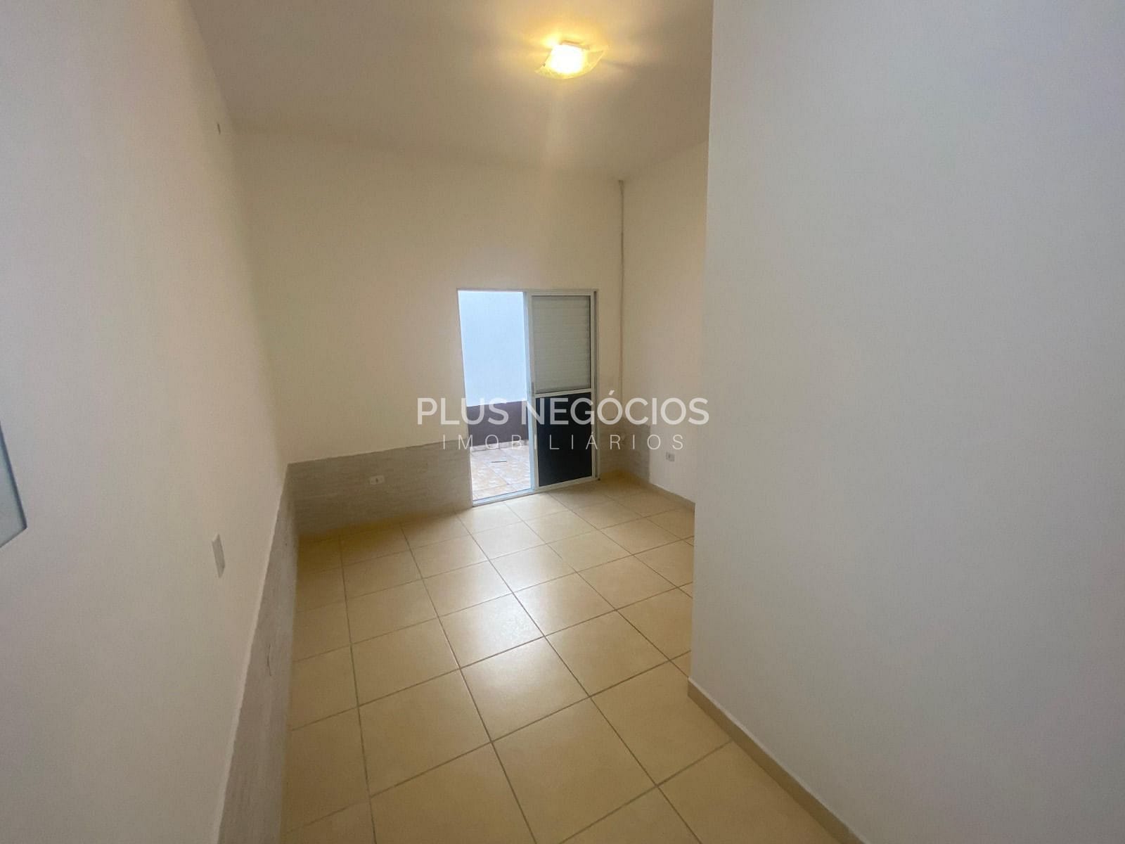 Casa para alugar com 3 quartos, 180m² - Foto 24