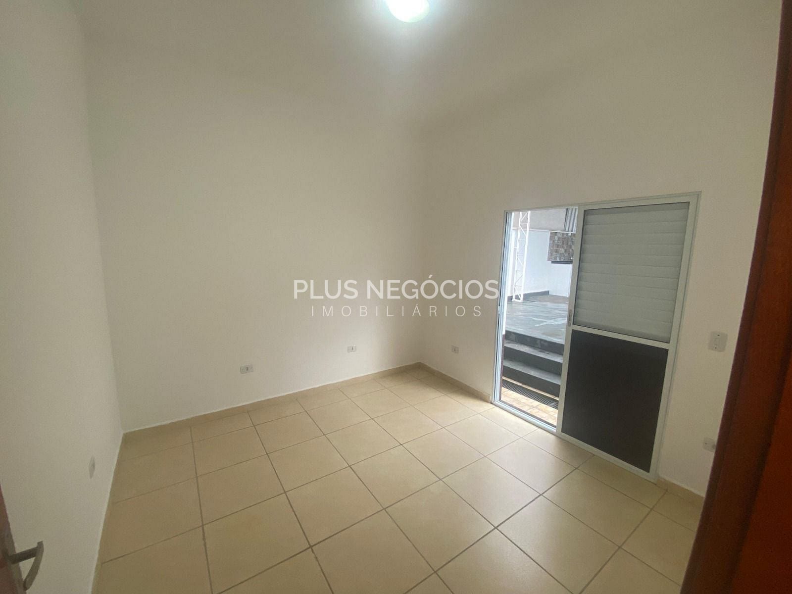 Casa para alugar com 3 quartos, 180m² - Foto 28