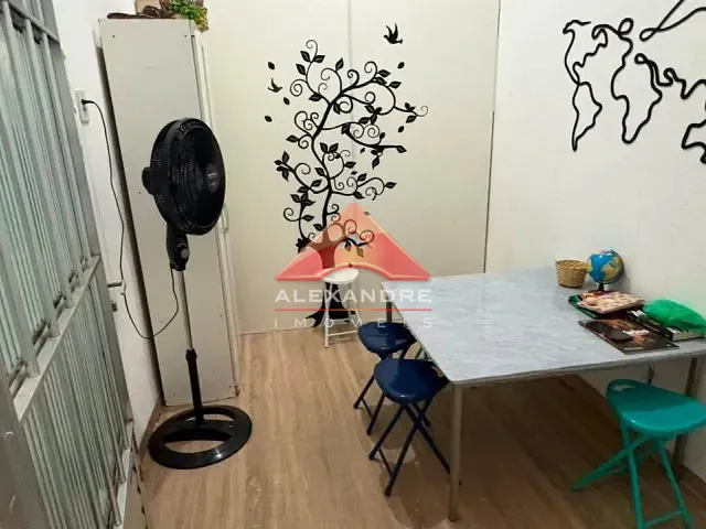 Casa 2 quartos e 2 banheiros, à venda, no bairro Jardim Santa Inês I em São José dos Campos