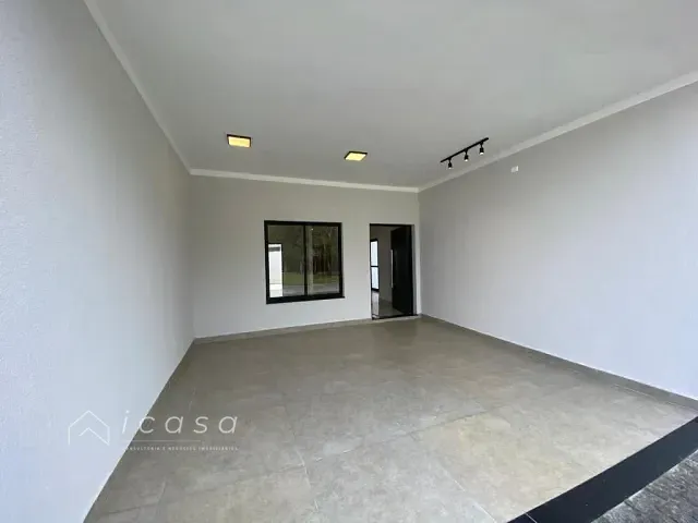 Casa com 200m² 3 quartos e 2 banheiros, à venda, no bairro Parque São Domingos em Pindamonhangaba