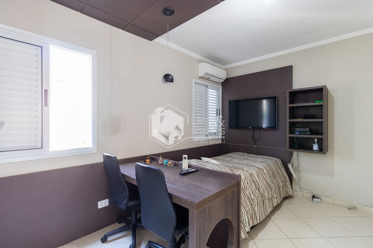 Casa, 3 quartos, 220 m² - Foto 15