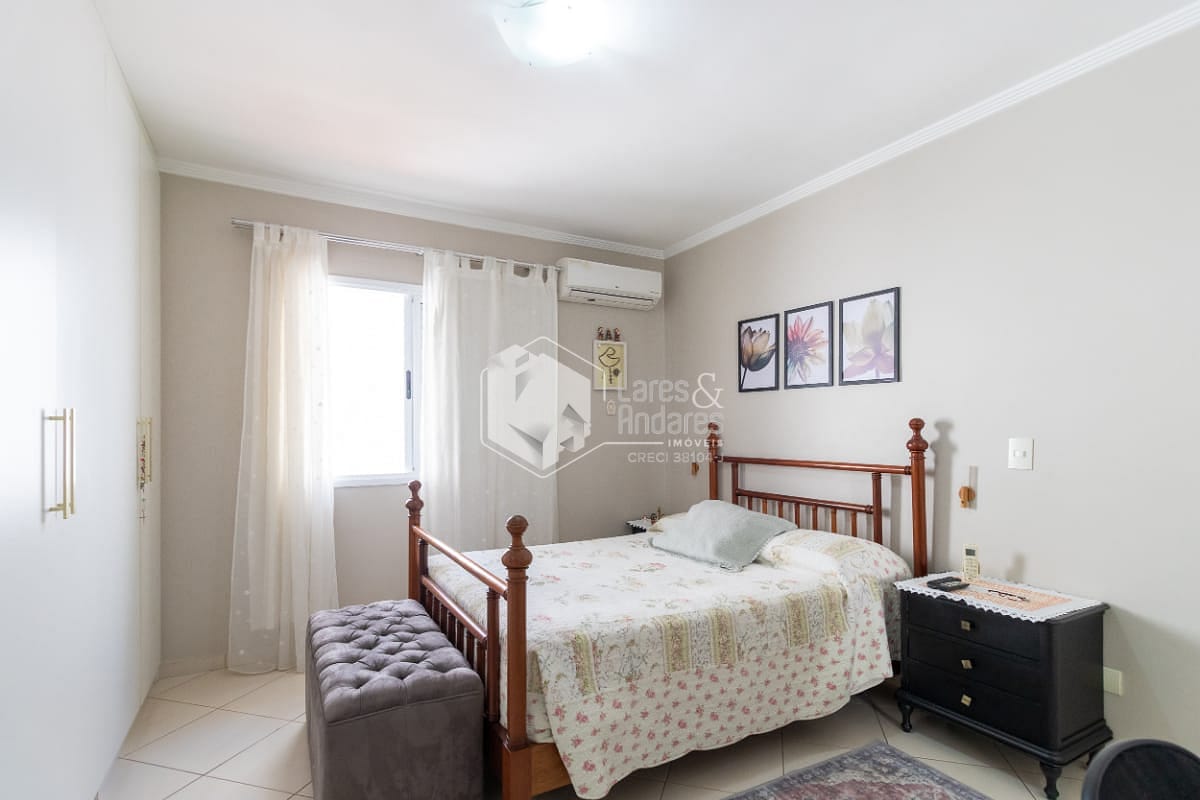 Casa, 3 quartos, 220 m² - Foto 9