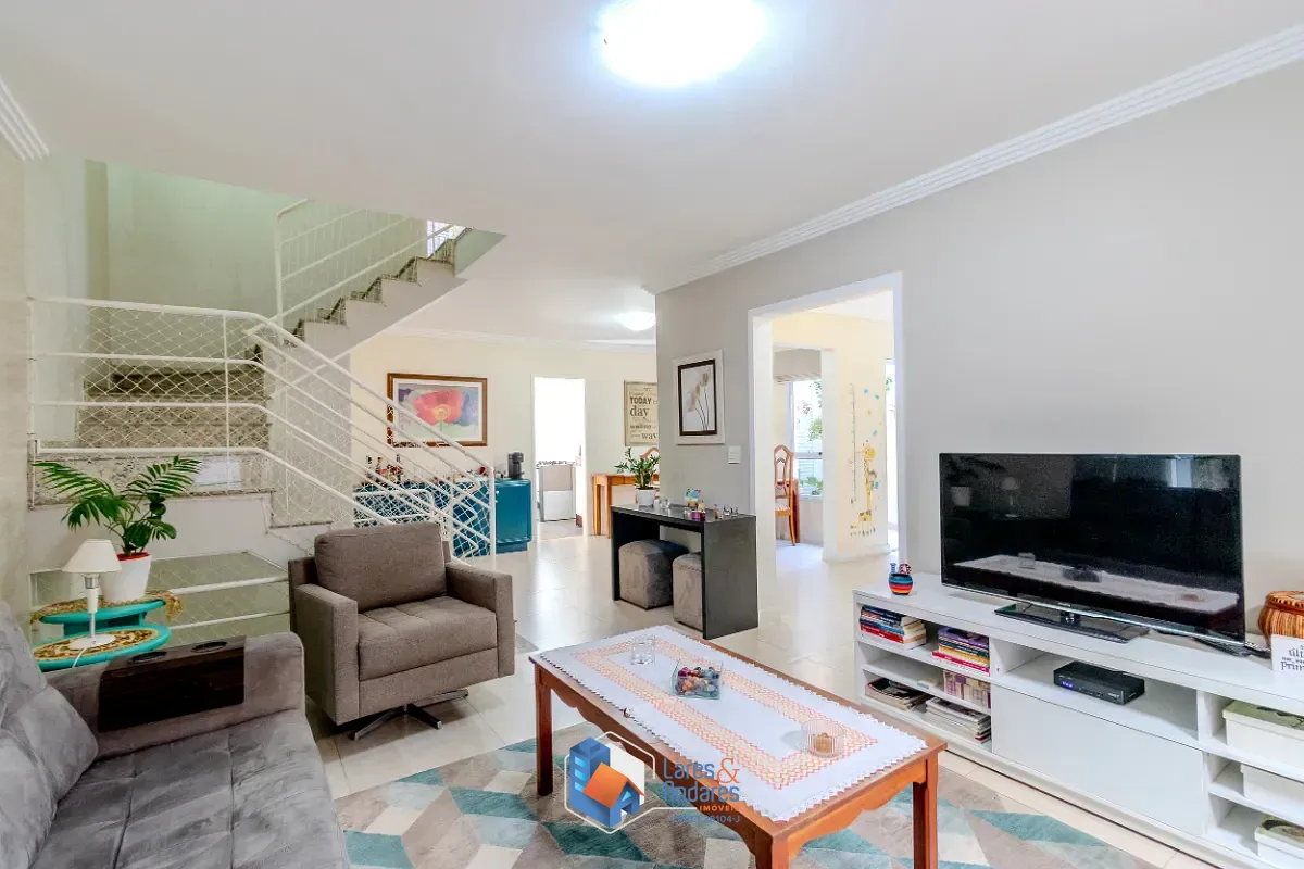 Casa, 3 quartos, 220 m² - Foto 3
