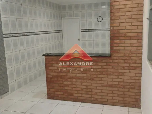 Casa 2 quartos e 1 banheiro, à venda, no bairro Conjunto Residencial Galo Branco em São José dos Campos