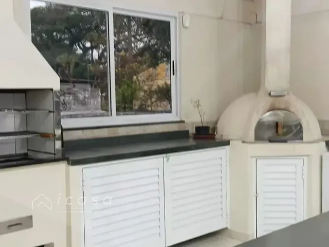 Casa com 300m² 3 quartos e 4 banheiros, à venda, no bairro Jardim Satélite em São José dos Campos