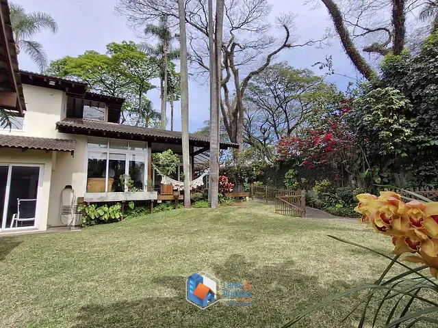 Casa com 543m² 2 quartos e 4 banheiros, à venda, no bairro Brooklin Paulista em São Paulo