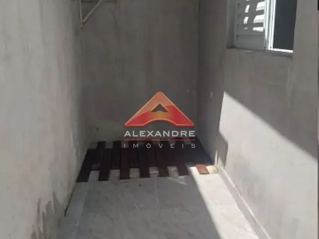 Casa 3 quartos e 1 banheiro, à venda, no bairro Jardim Santa Júlia em São José dos Campos