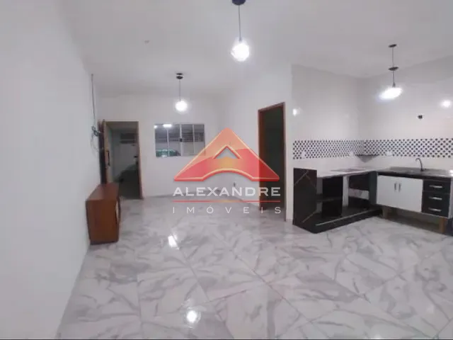 Casa 3 quartos e 1 banheiro, à venda, no bairro Jardim Santa Júlia em São José dos Campos