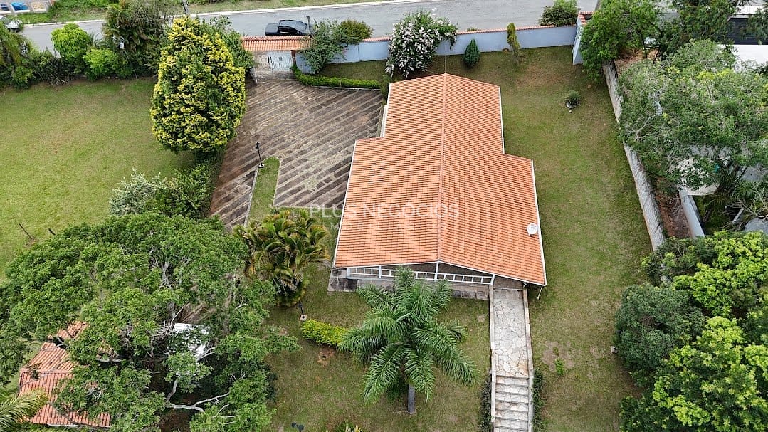 Casa, 5 quartos, 240 m² - Foto 3