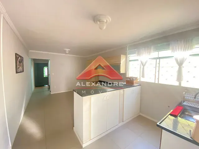 Casa com 125m² 3 quartos e 2 banheiros, para alugar, no bairro Jardim Ismênia em São José dos Campos