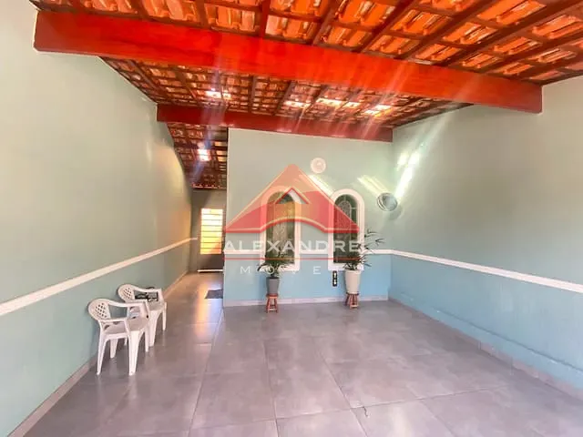 Casa com 125m² 3 quartos e 2 banheiros, para alugar, no bairro Jardim Ismênia em São José dos Campos