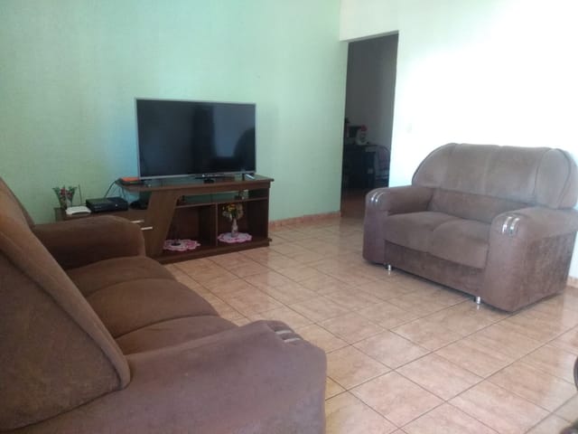 Casa 3 quartos e 2 banheiros, à venda, no bairro Cidade Nova em Pindamonhangaba