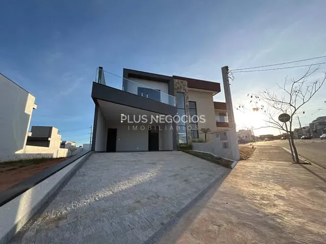 Casa com 217m² 3 quartos e 4 banheiros, à venda, no bairro Wanel Ville em Sorocaba