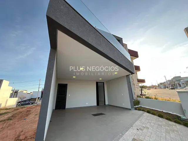 Casa com 217m² 3 quartos e 4 banheiros, à venda, no bairro Wanel Ville em Sorocaba