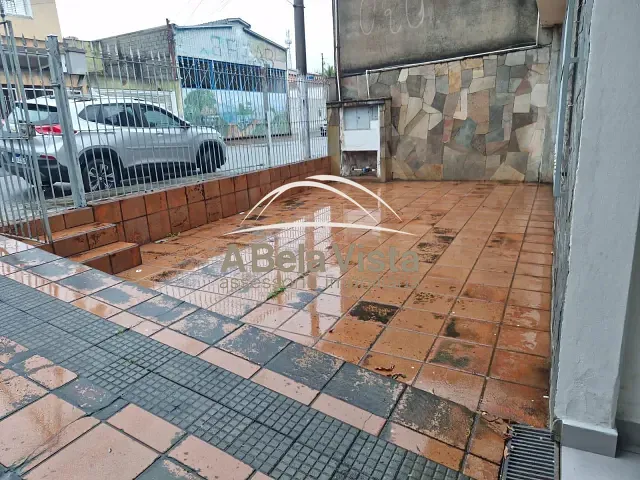 Casa com 80m² 2 quartos e 1 banheiro, para alugar, no bairro Jardim das Flores em Osasco