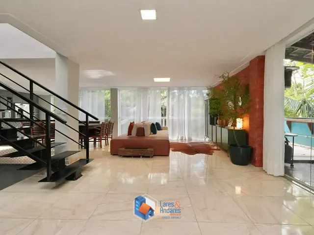 Casa com 353m² 3 quartos e 4 banheiros, à venda, no bairro Vila Irmãos Arnoni em São Paulo