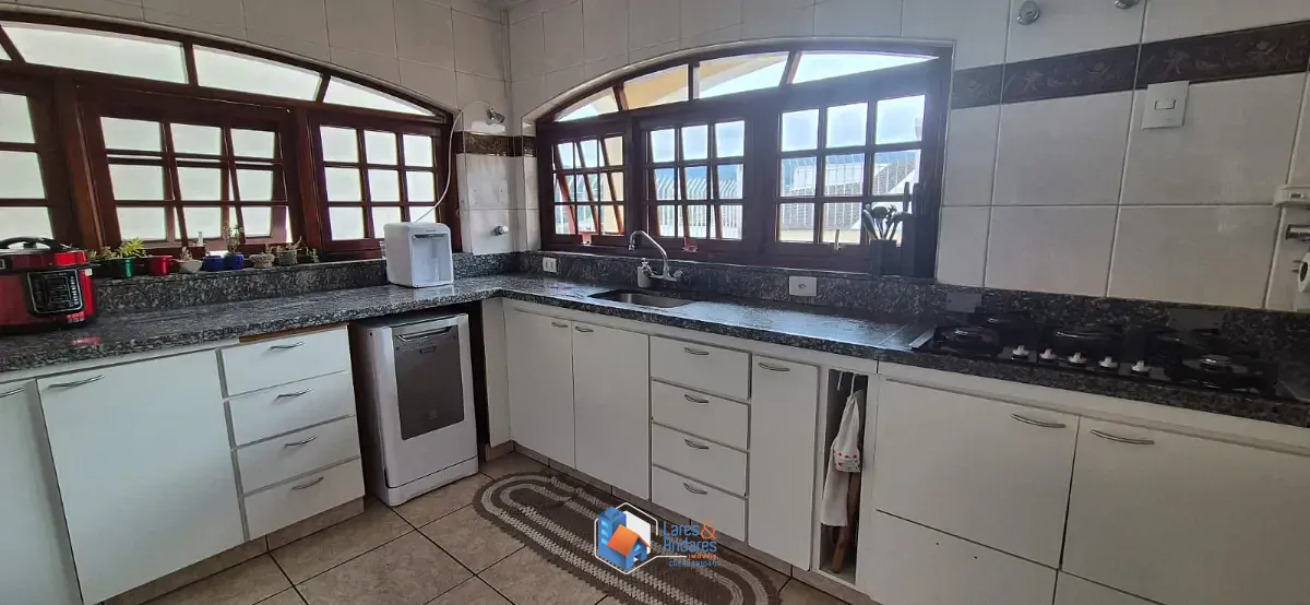 Casa, 4 quartos, 297 m² - Foto 40