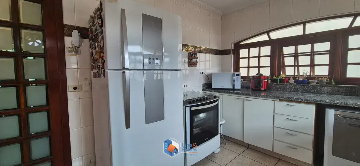 Casa, 4 quartos, 297 m² - Foto 45