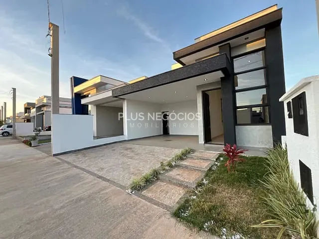 Casa 3 quartos e 4 banheiros, à venda, no bairro Wanel Ville em Sorocaba