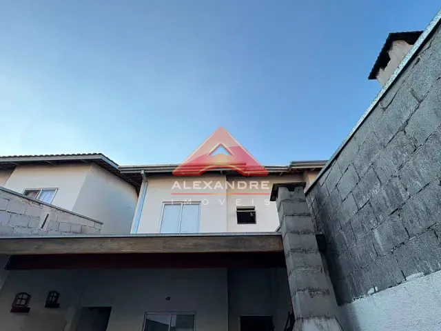 Casa 2 quartos e 1 banheiro, à venda, no bairro Condomínio Residencial Campo Belo em São José dos Campos