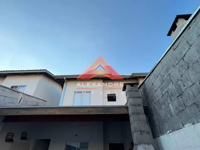 Casa 2 quartos e 1 banheiro, à venda, no bairro Condomínio Residencial Campo Belo em São José dos Campos