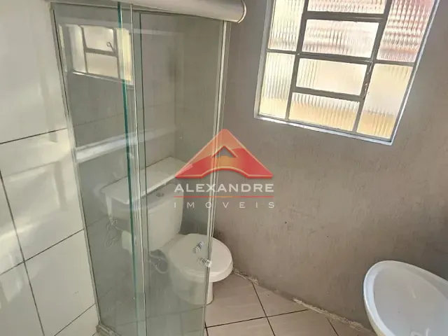 Casa com 275m² 2 quartos e 1 banheiro, à venda, no bairro Jardim Ismênia em São José dos Campos